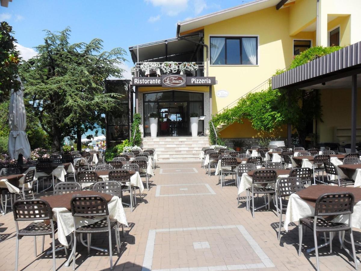 Apartments In Peschiera Del Garda 22097 Bagian luar foto