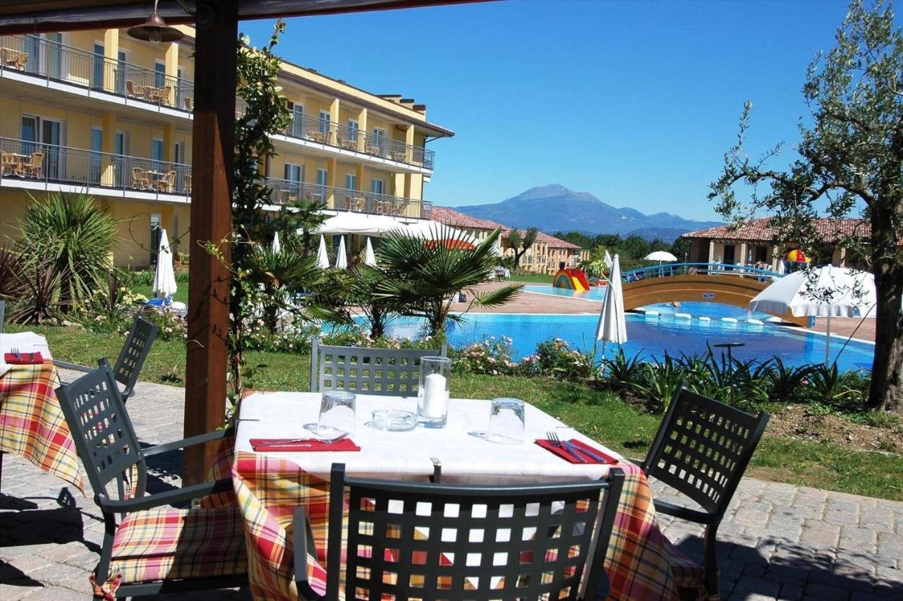Apartments In Peschiera Del Garda 22097 Bagian luar foto